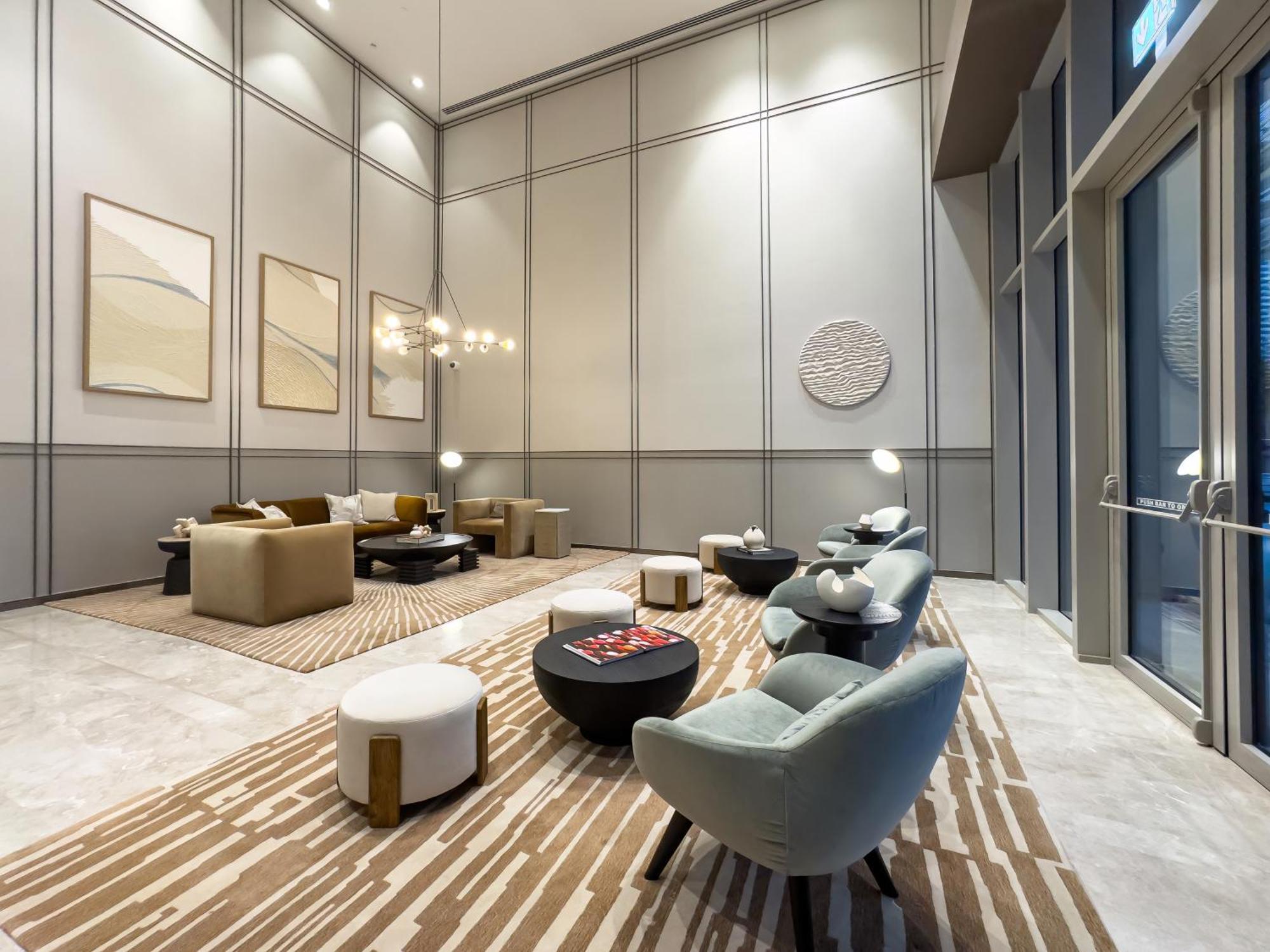 Signature Series 1 Bedroom I Free Parking, Gym, Pool I Playstation 5 I By Skyline Serenity * Dubai