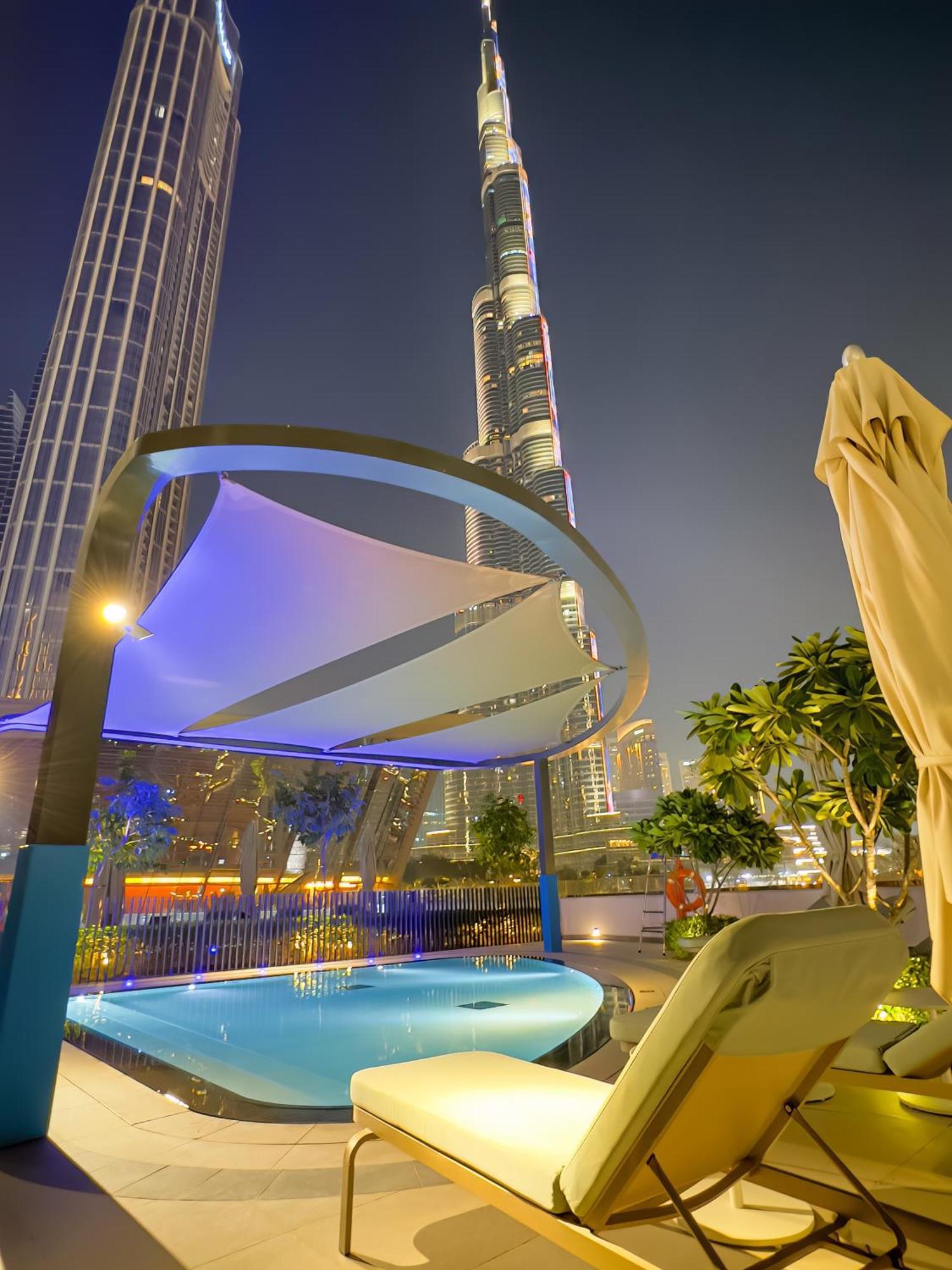 Signature Series 1 Bedroom I Free Parking, Gym, Pool I Playstation 5 I By Skyline Serenity Apartment Dubai