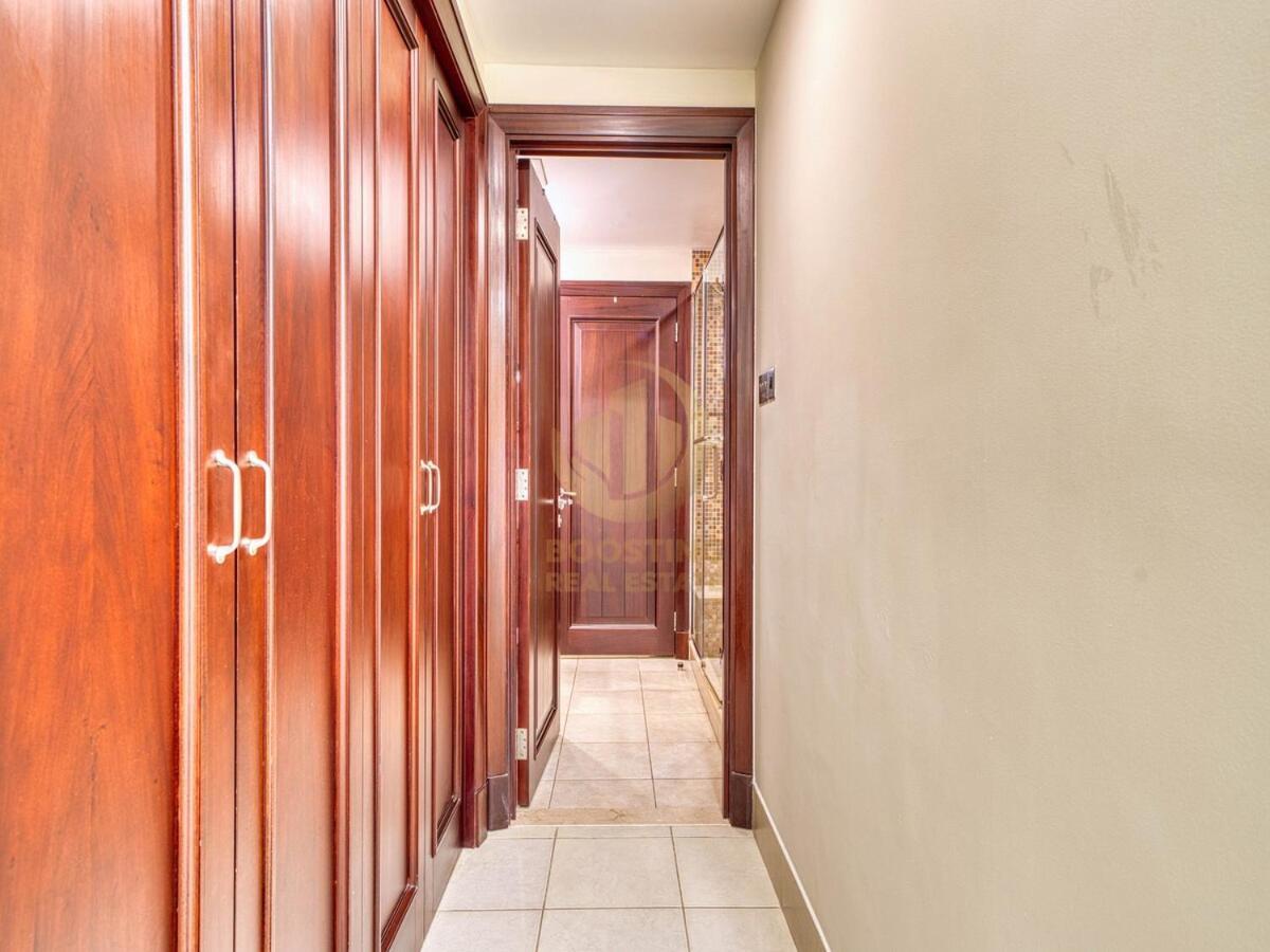 Luxury 1 Bedroom Downtown Apartment