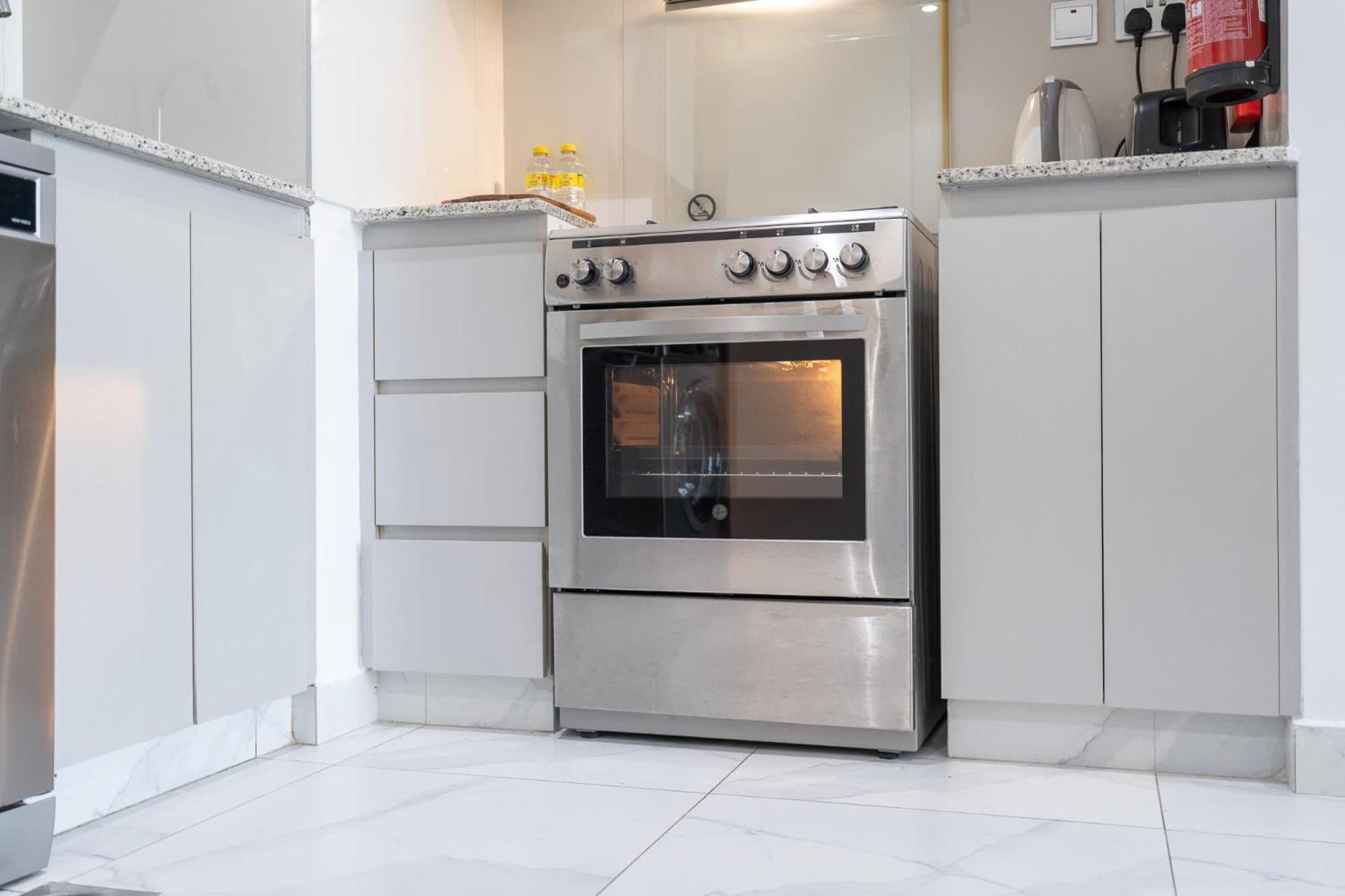 Apartment Cozy Perfect For 4 In Business Bay