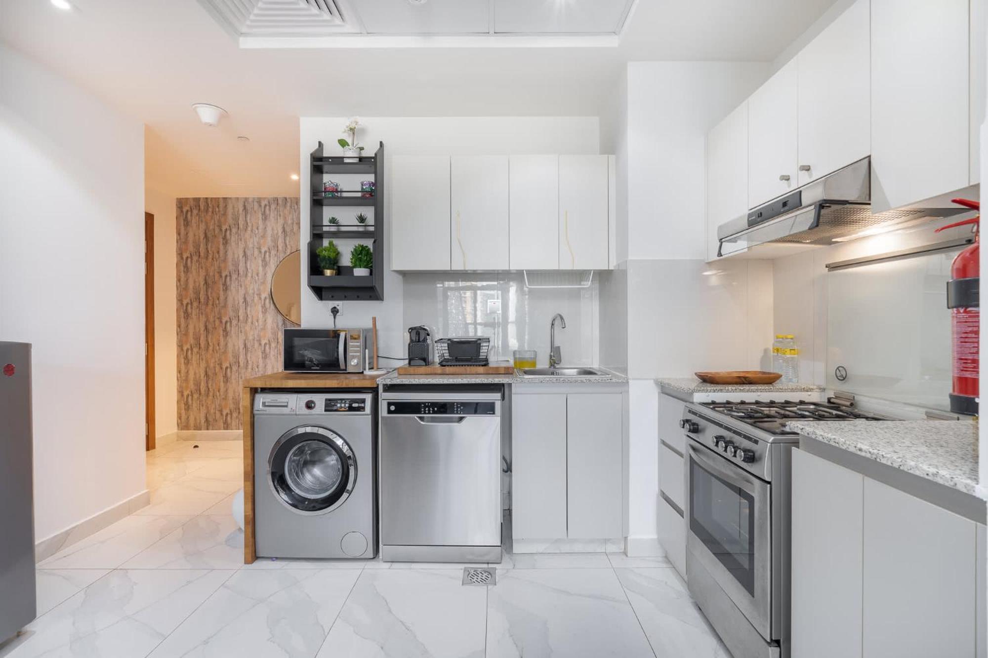Apartment Cozy Perfect For 4 In Business Bay Dubai