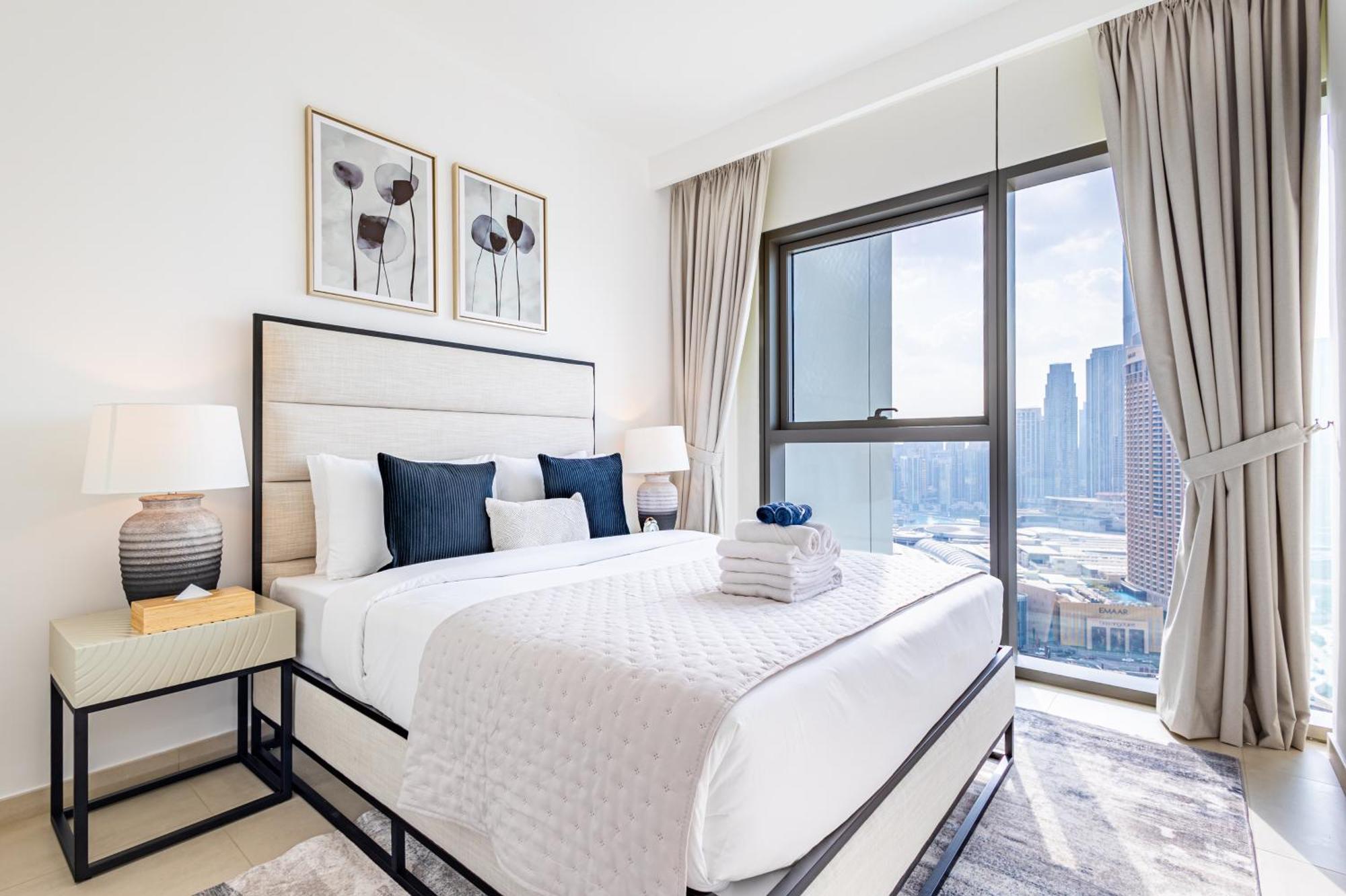 Premium 3br L Office With Burj Khalifa & Fountain Views Apartment