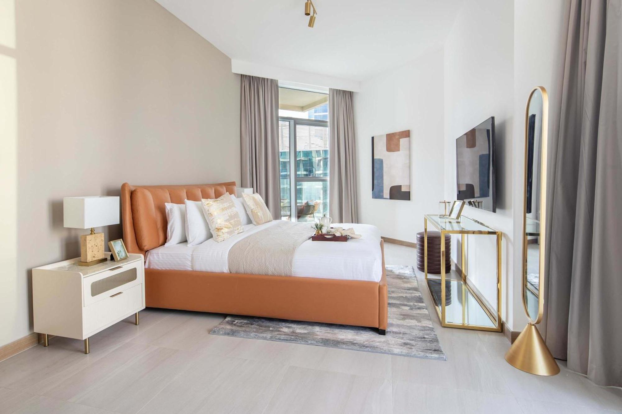 Frank Porter - Urban Oasis Apartment *
