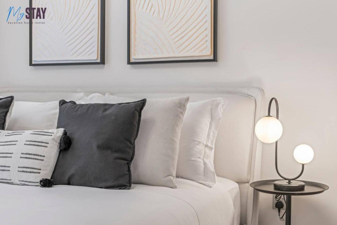 Apartment Elegant 1br At Azizi Riviera *