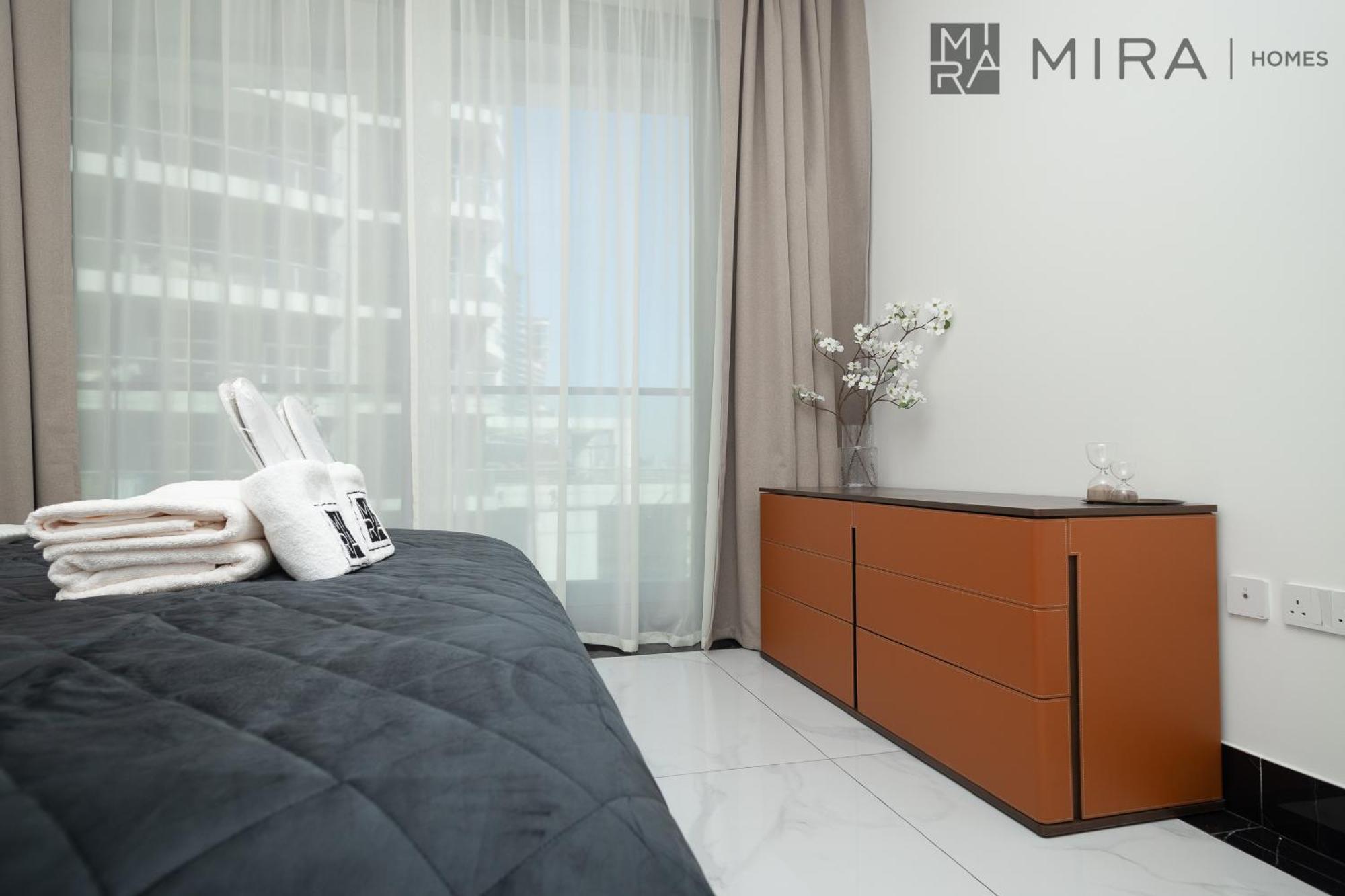 Mira Homes - Lovely 1 Bedroom In Business Bay With Sauna And Jacuzzi *