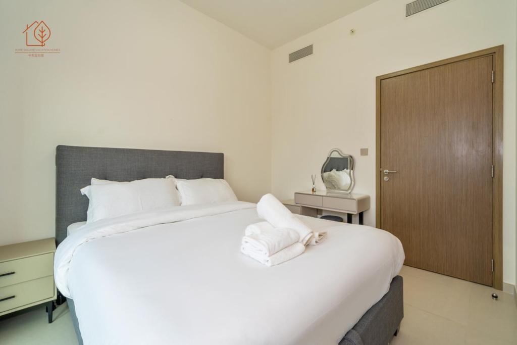 Modern With Full Burj Khalifa Views 201br-2 Apartment Dubai