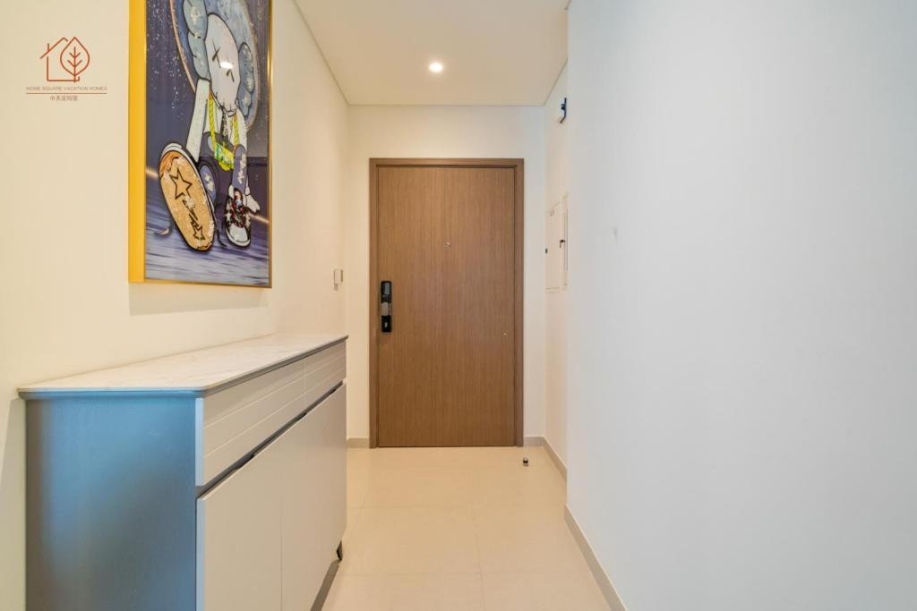 Modern With Full Burj Khalifa Views 201br-2 Apartment *