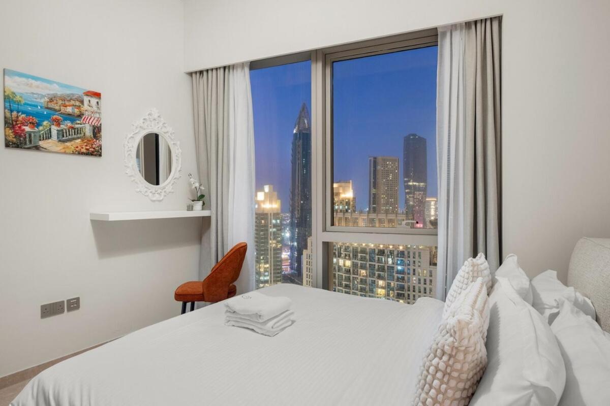 Apartment First Class 2br Incredible Burj Khalifa View *