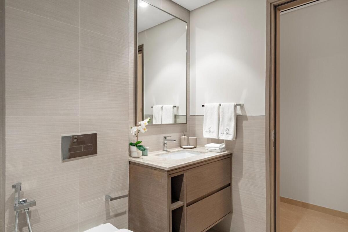 First Class 2br Incredible Burj Khalifa View Apartment