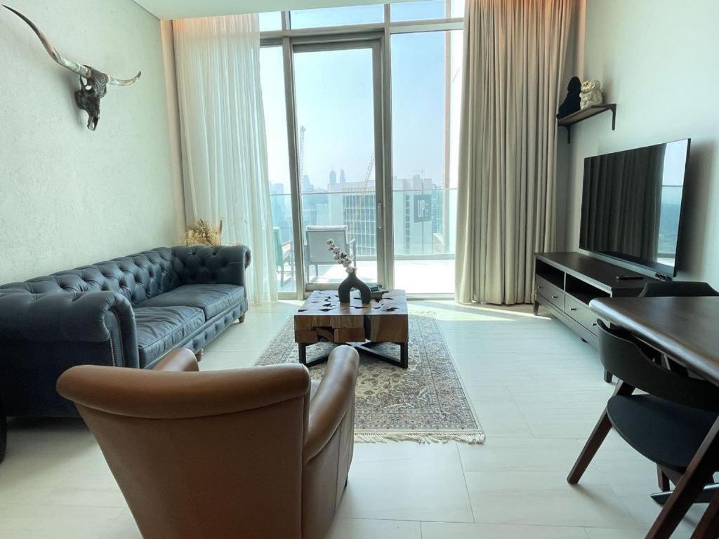 1 Bedroom Duplex In Serviced 5 Stars Apartment *