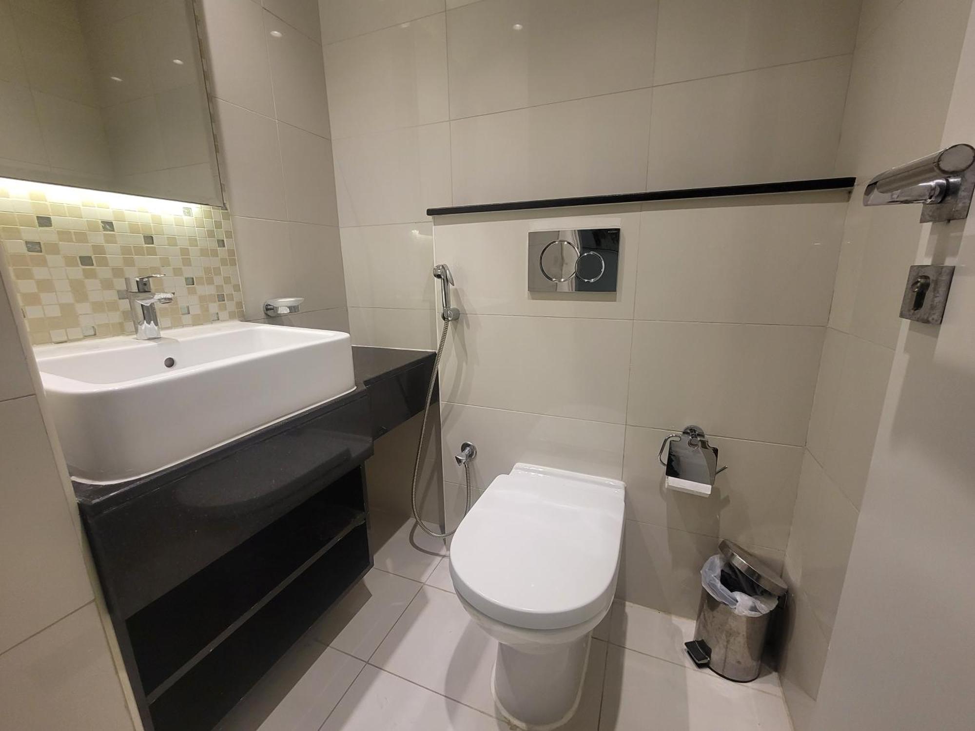 Damac Voleo Downtown Apartment