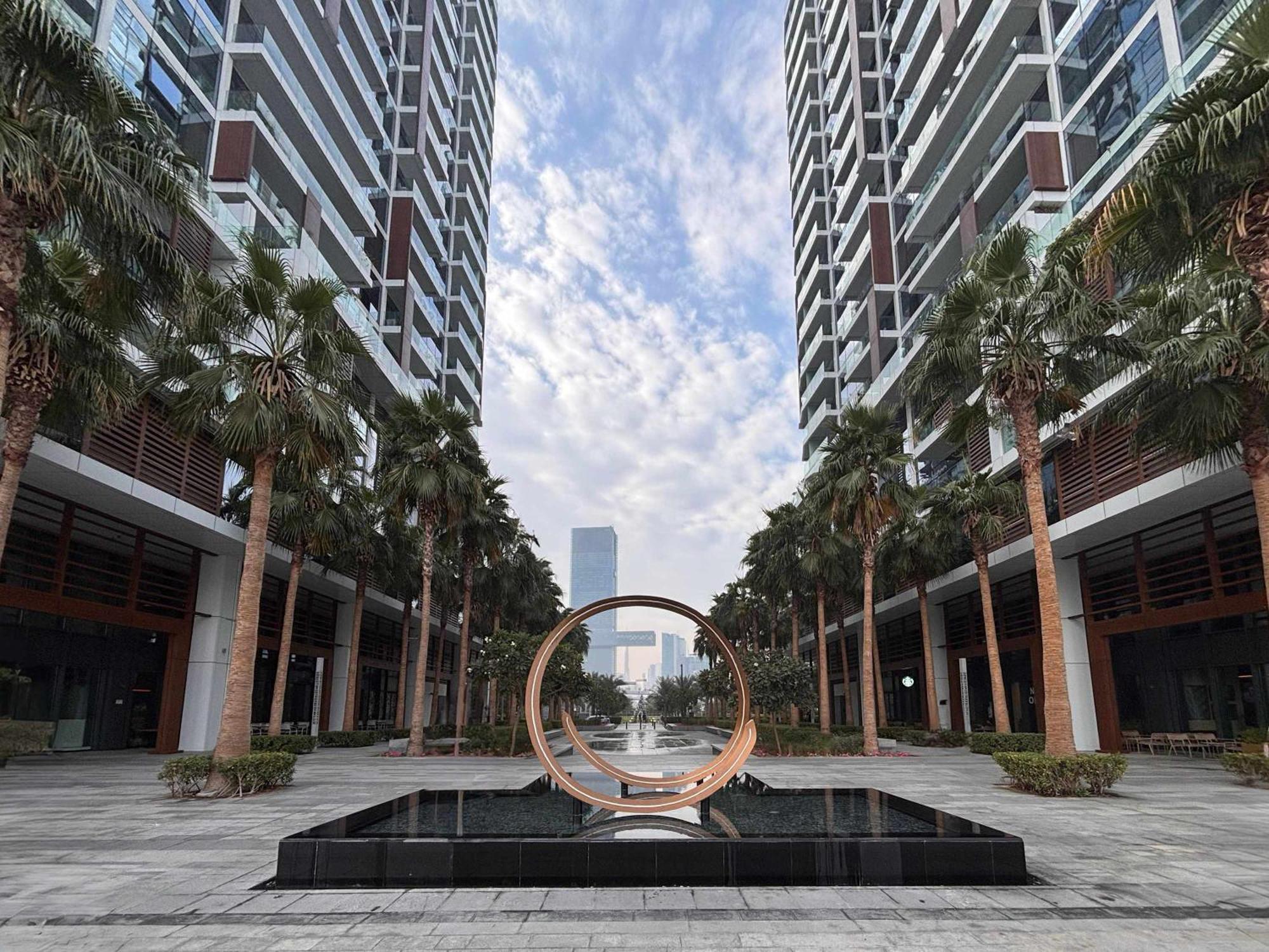 Frank Porter - Park Gate Apartment