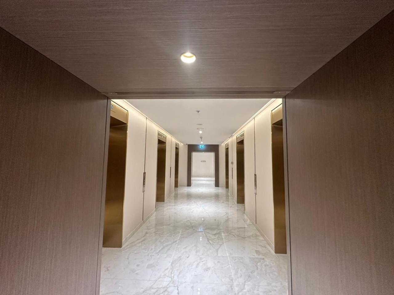 Grand Bleu Tower Interiors By Elie Saab - Emaar Beachfront - Emaar Apartment Dubai