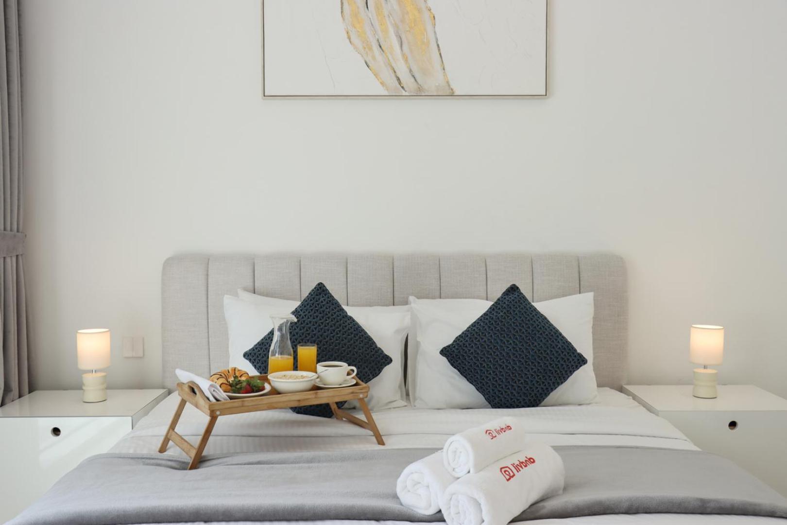 Livbnb-1br Beachfront Escape In La Vie, Jbr Apartment *