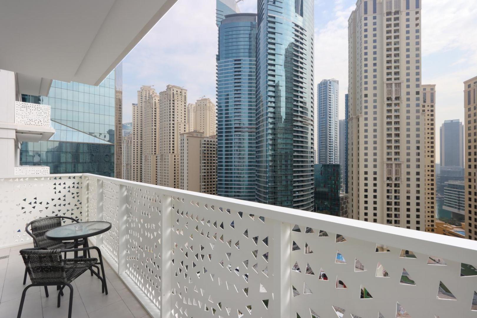 Apartment Livbnb-1br Beachfront Escape In La Vie, Jbr