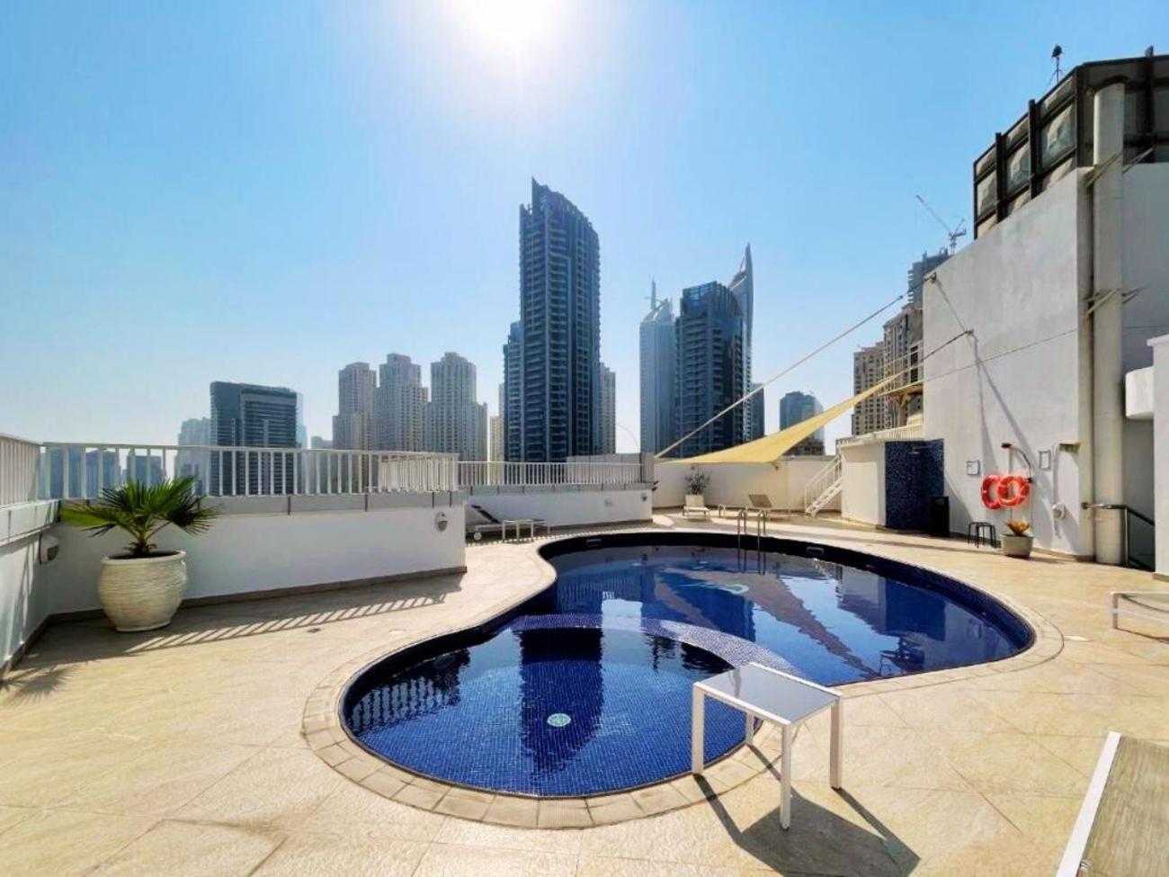 Charming 2br + Kid's W/ Marina Yacht View Apartment *