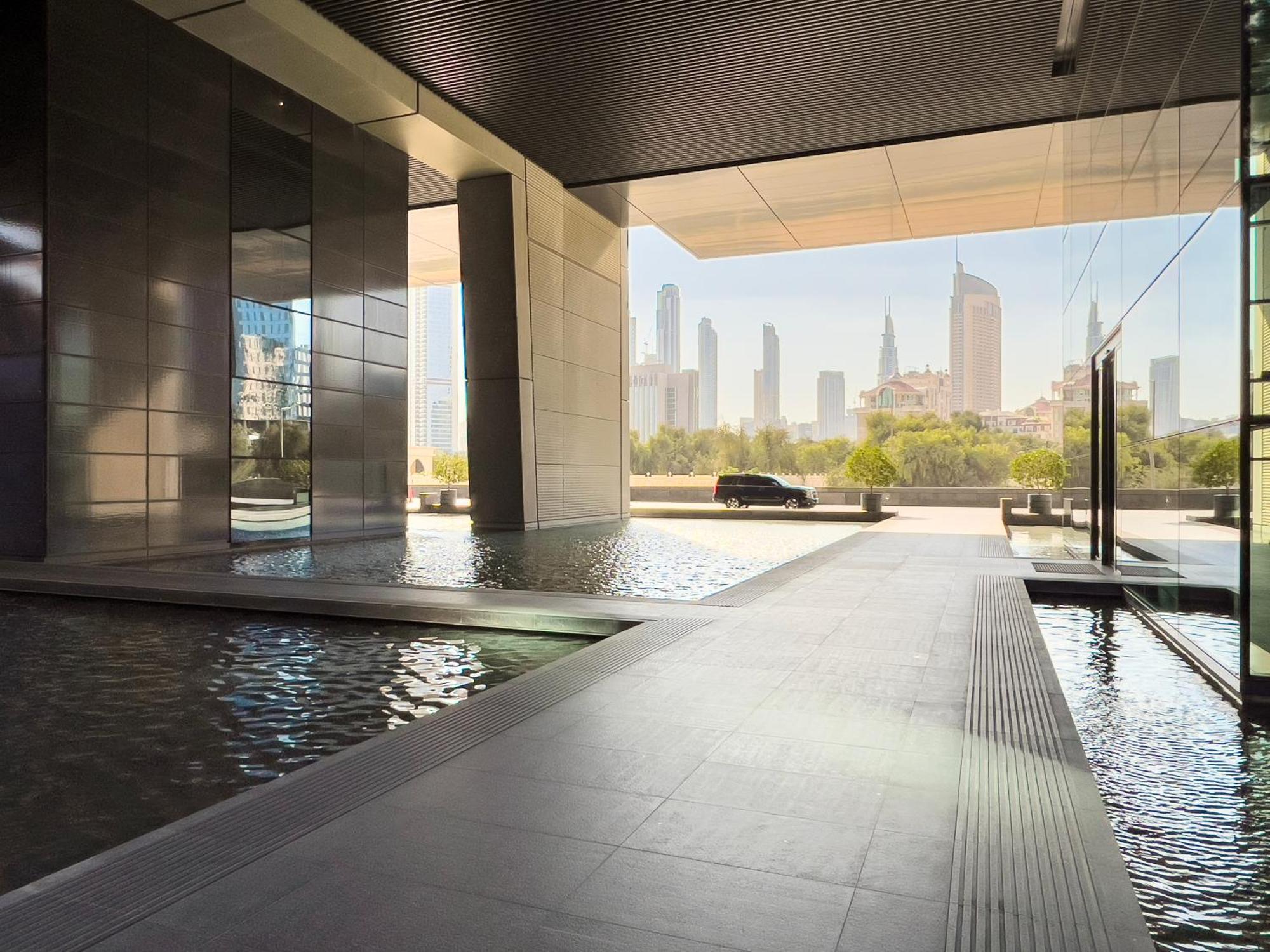 Elegant 1-bedroom Apartment, Full Burj Khalifa & Downtown Views Apartment Dubai
