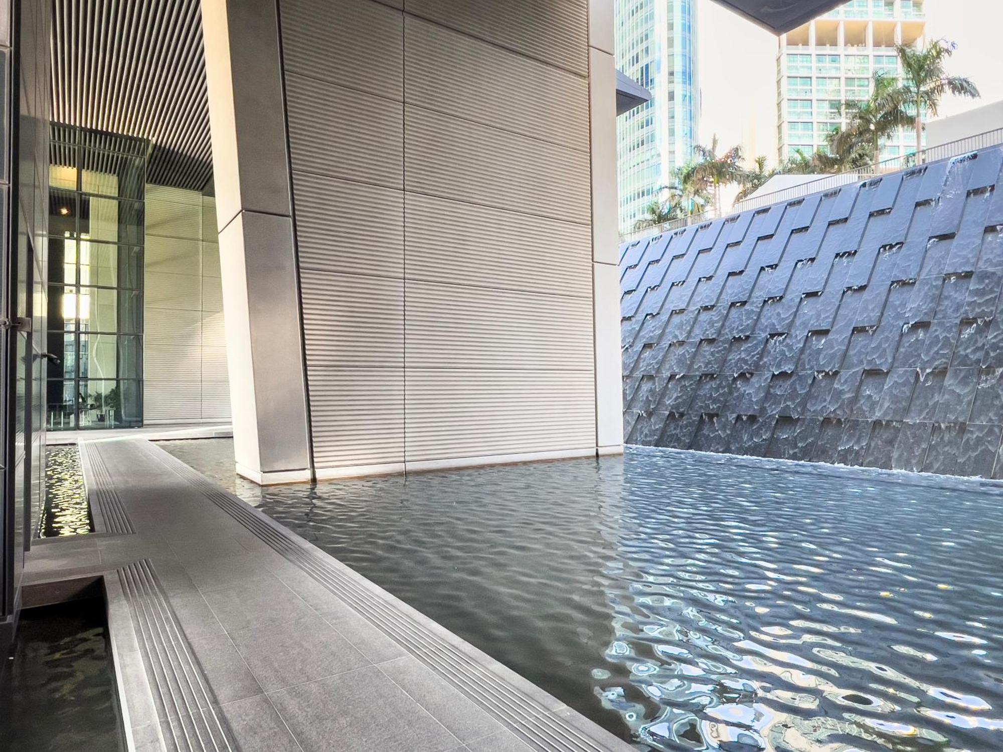Apartment Elegant 1-bedroom Apartment, Full Burj Khalifa & Downtown Views