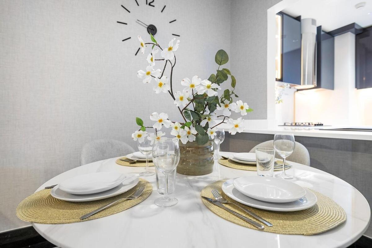 Apartment First Class 1br Luxury Escape *