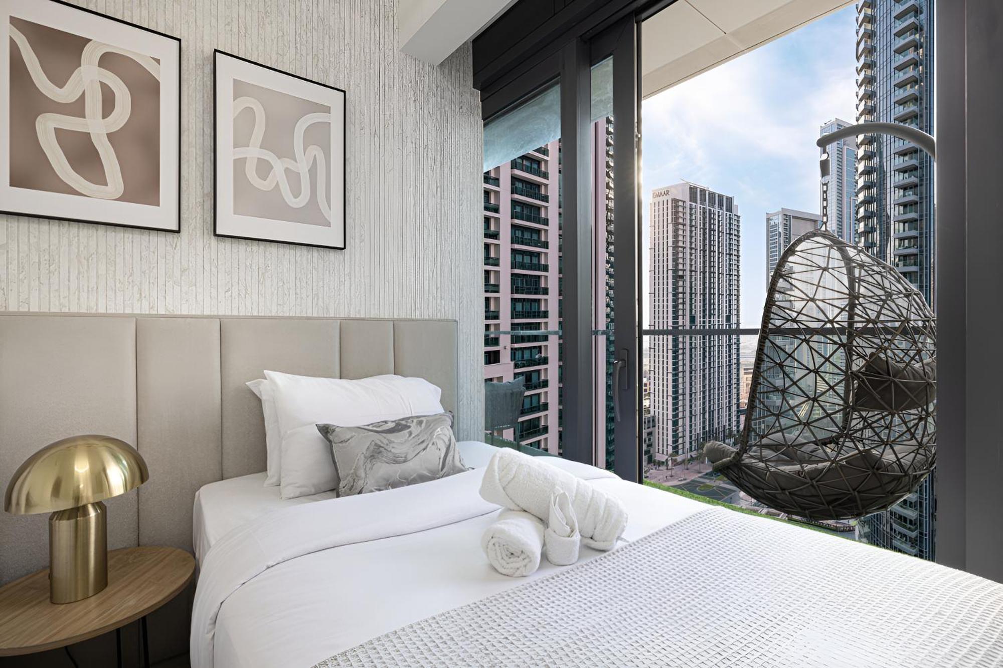 Expansive 7-bed Overlooking Burj & Fountains Apartment