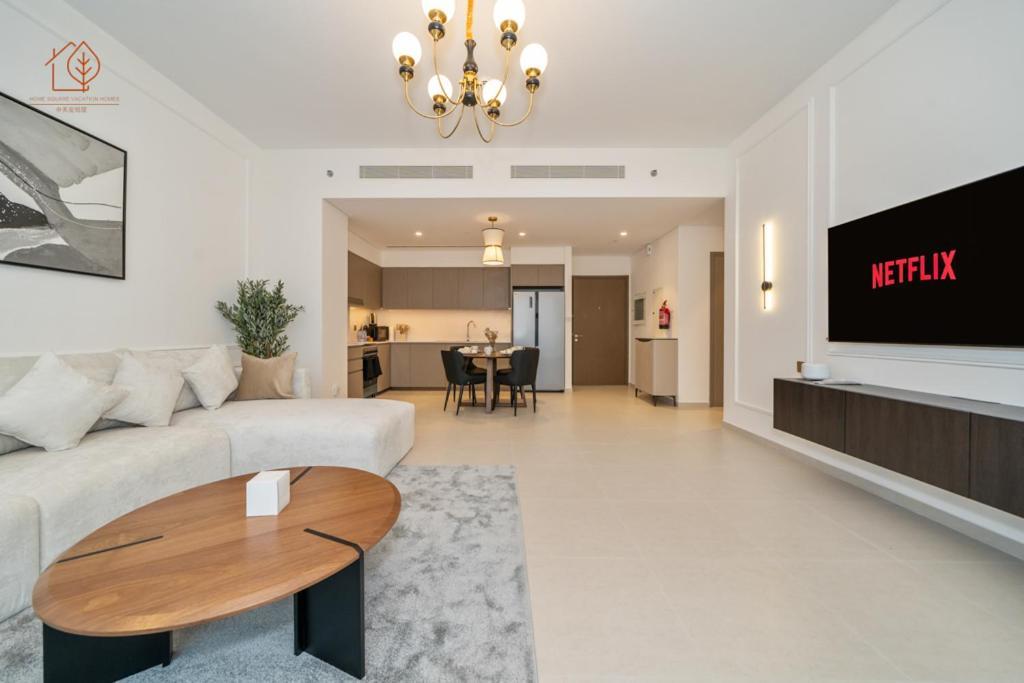 Burj Khalifa Views 2-Bedroom Apartment 203Gr-2 *