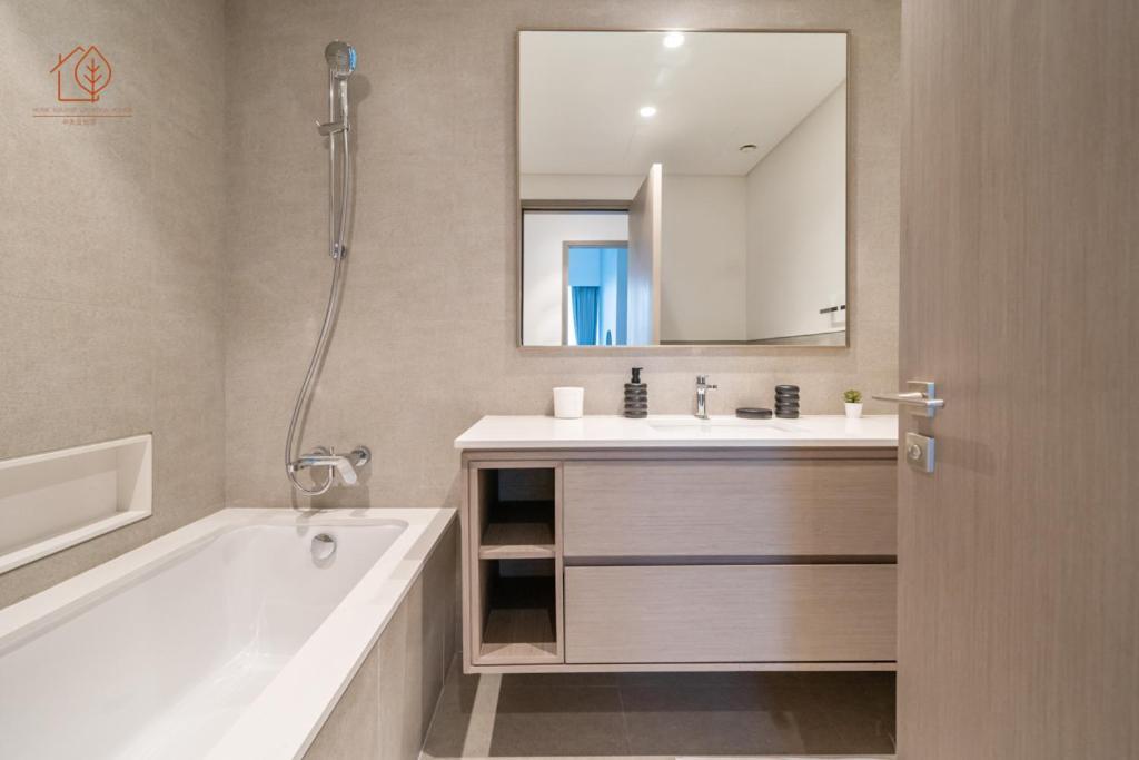 Apartment Burj Khalifa Views 2-Bedroom Apartment 203Gr-2 *