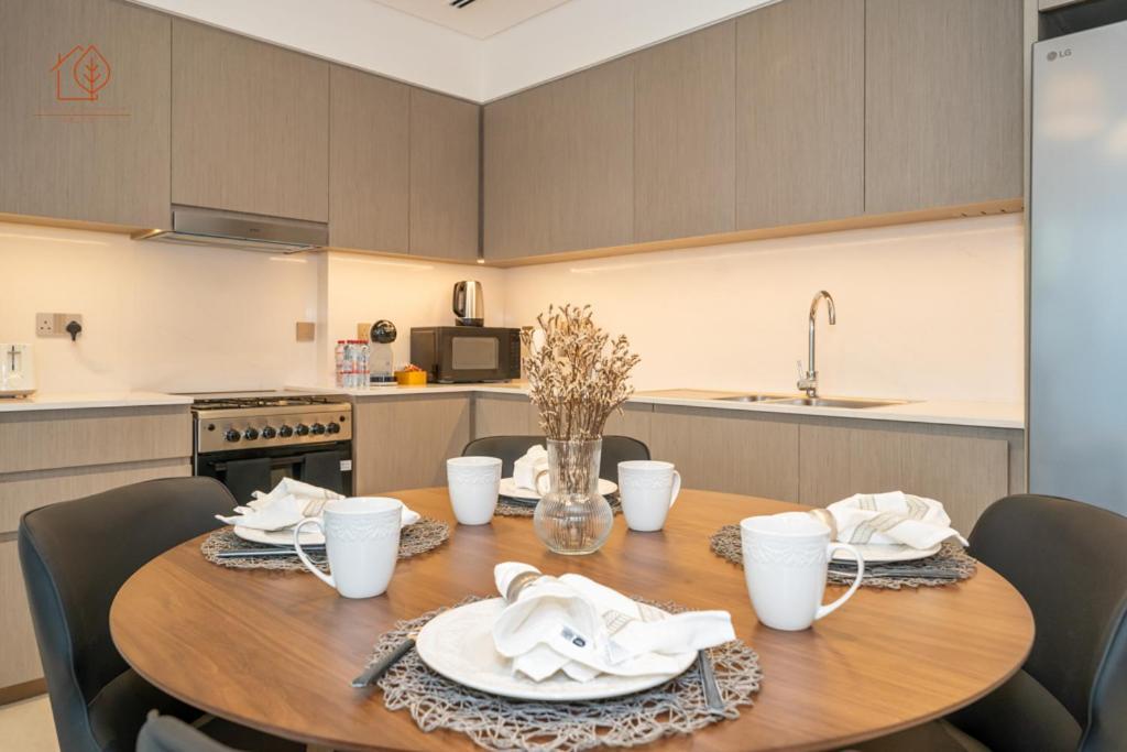Burj Khalifa Views 2-Bedroom Apartment 203Gr-2 *