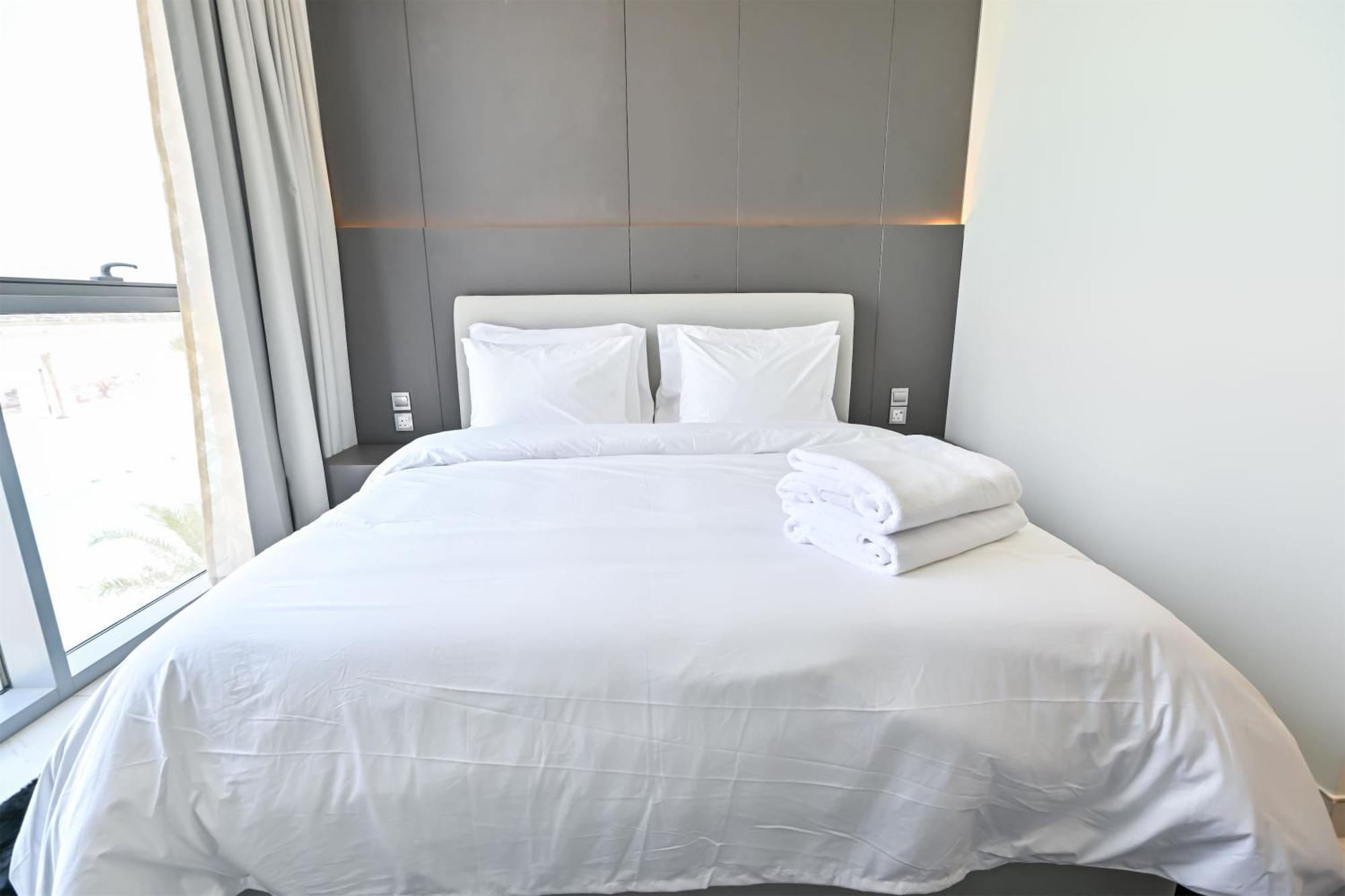 Unique 2 Bedroom In District One Meydan Apartment *