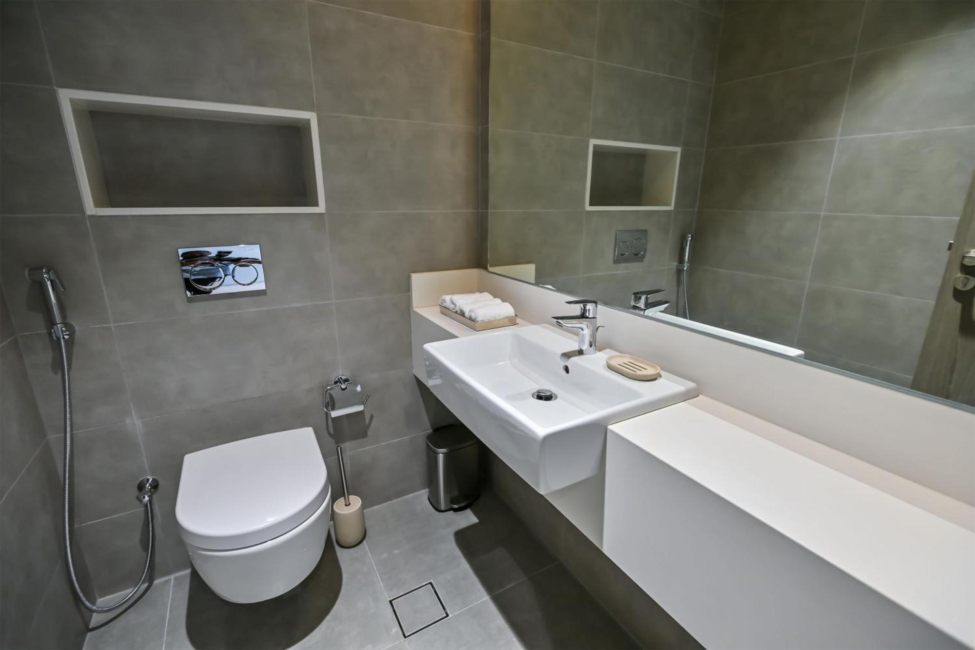 Unique 2 Bedroom In District One Meydan Apartment Dubai