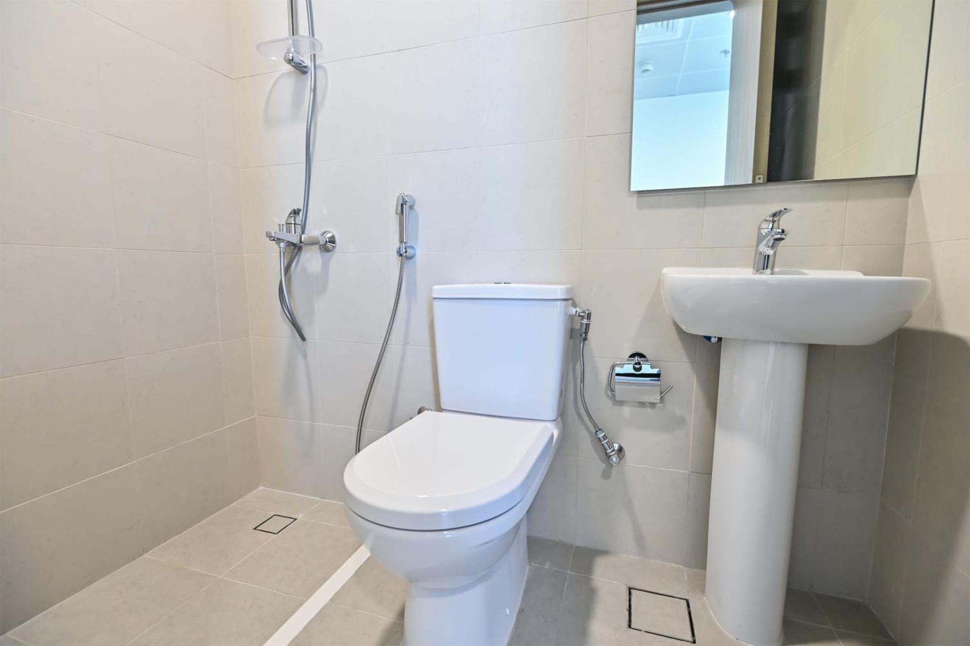 Unique 2 Bedroom In District One Meydan * Dubai