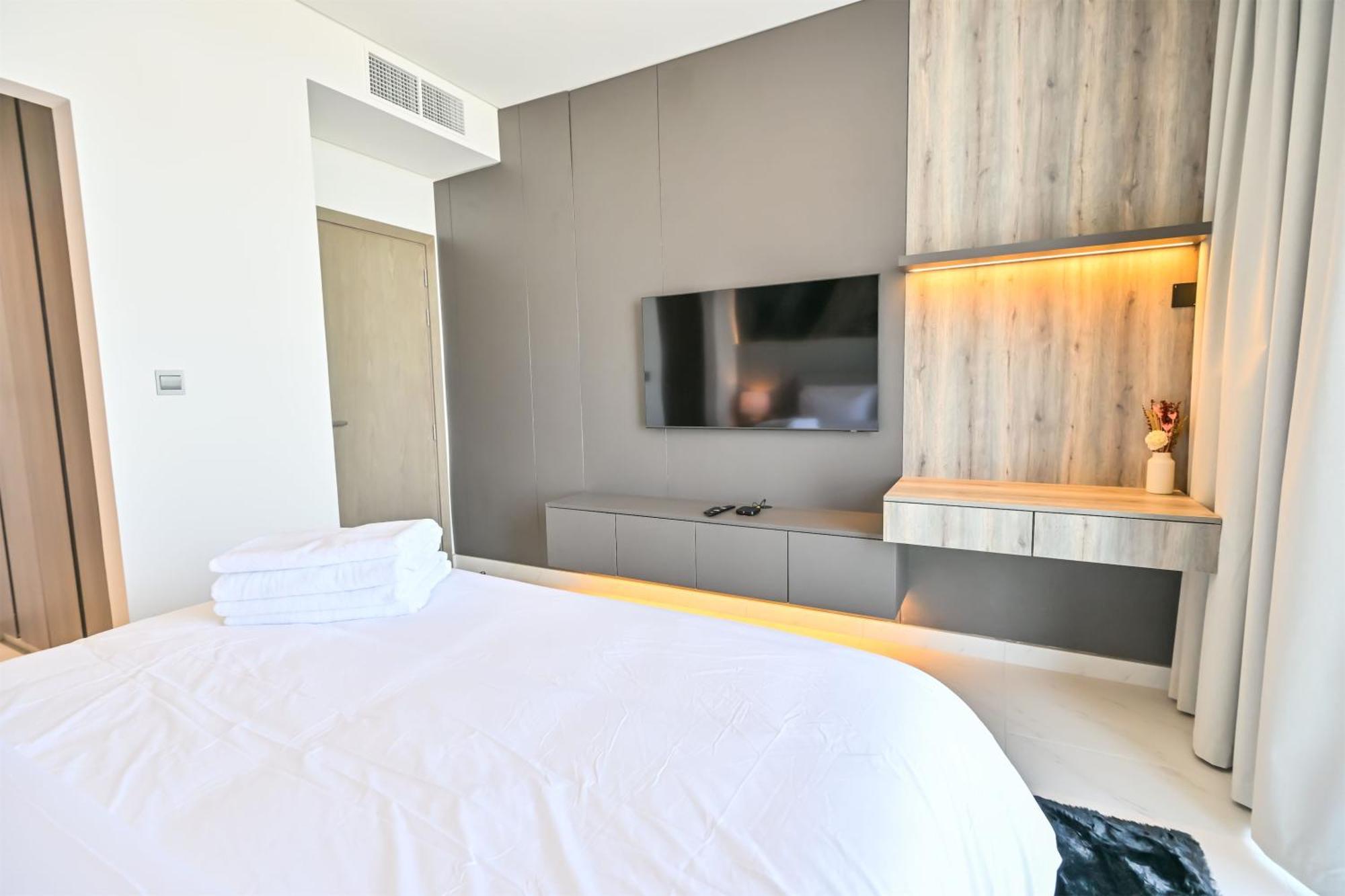 Apartment Stylish 1 Bedroom In District One Meydan Dubai