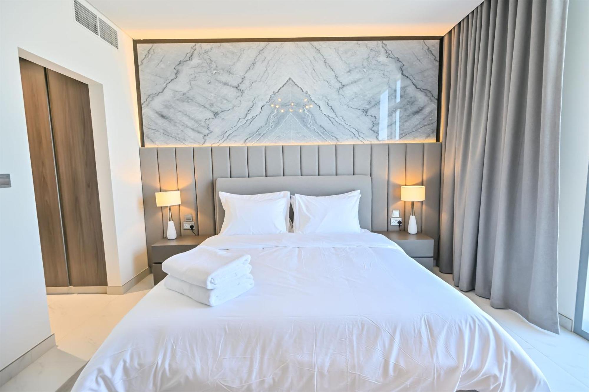 1br Escape By The Lagoon In District One Meydan Apartment Dubai