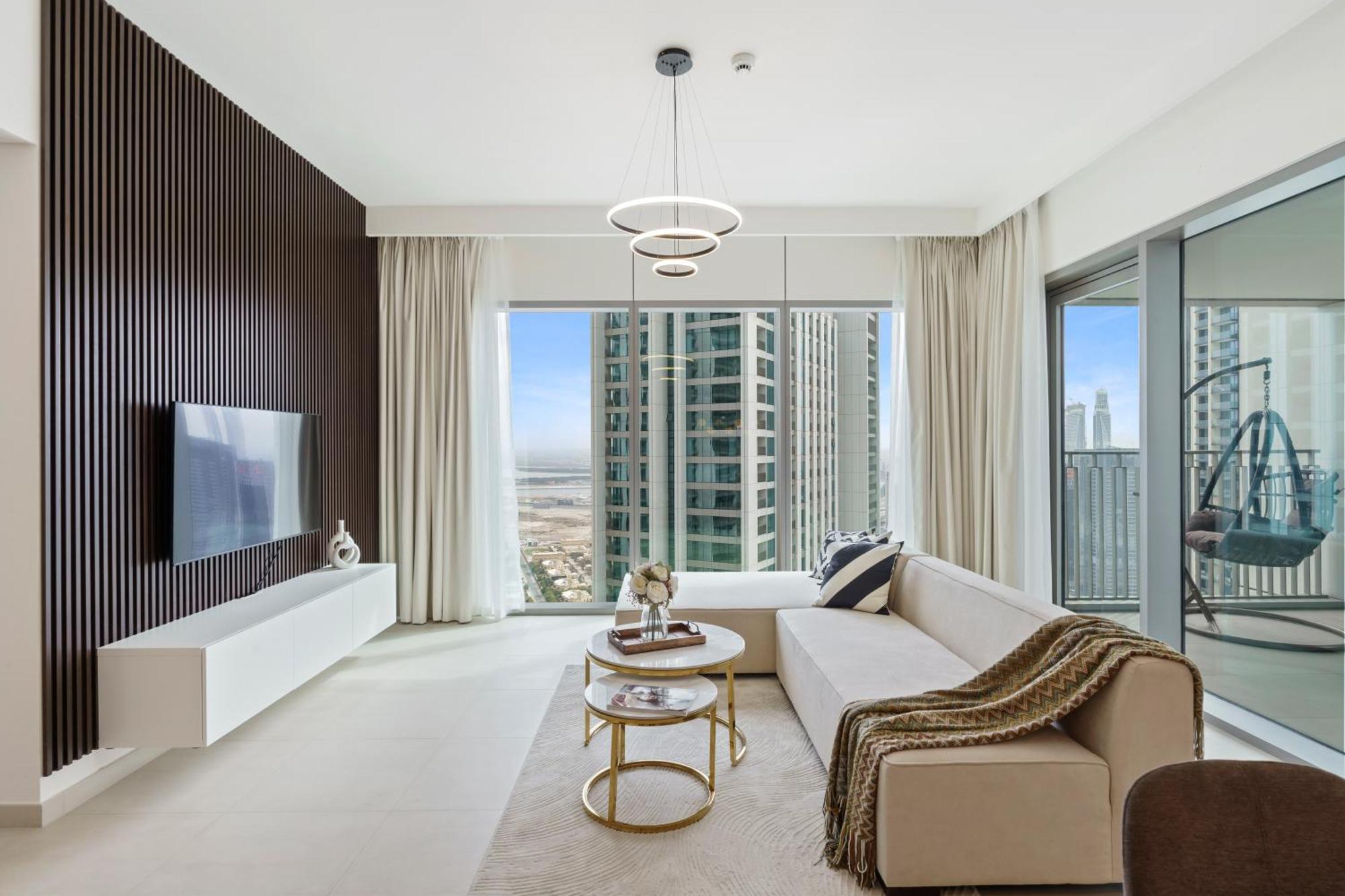 Gorgeous 3br With Burj Khalifa & Fountain View Apartment
