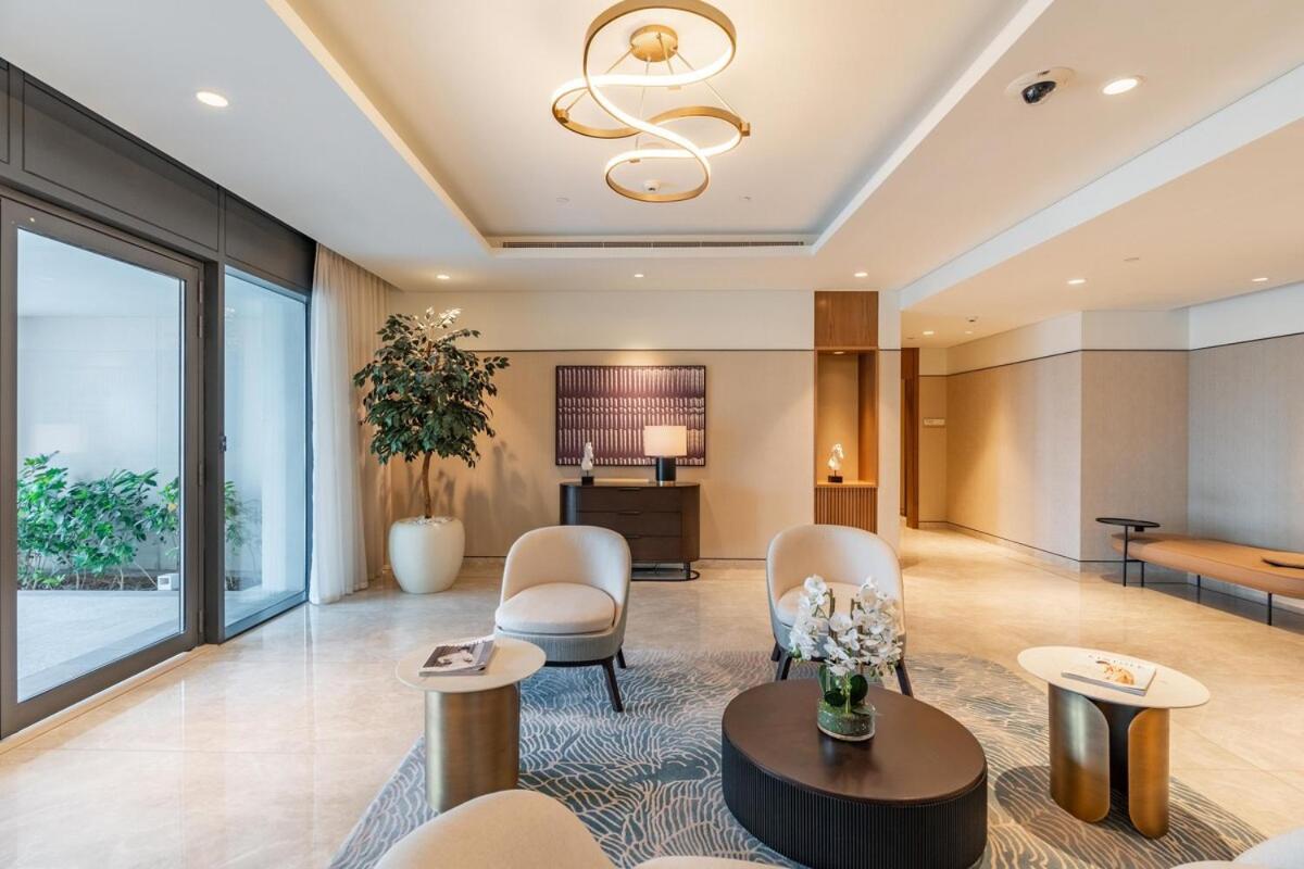 Brand New Next To Burj Khalifa And Mall Apartment