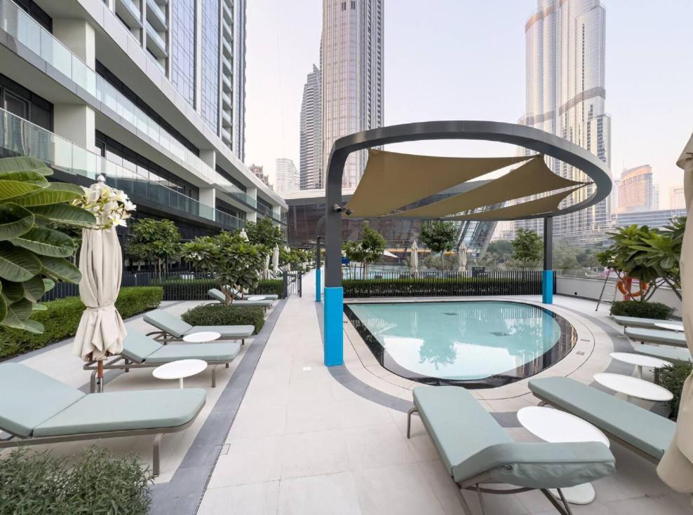 Apartment Downtown Luxe 1br Steps From Burj Khalifa & Opera *