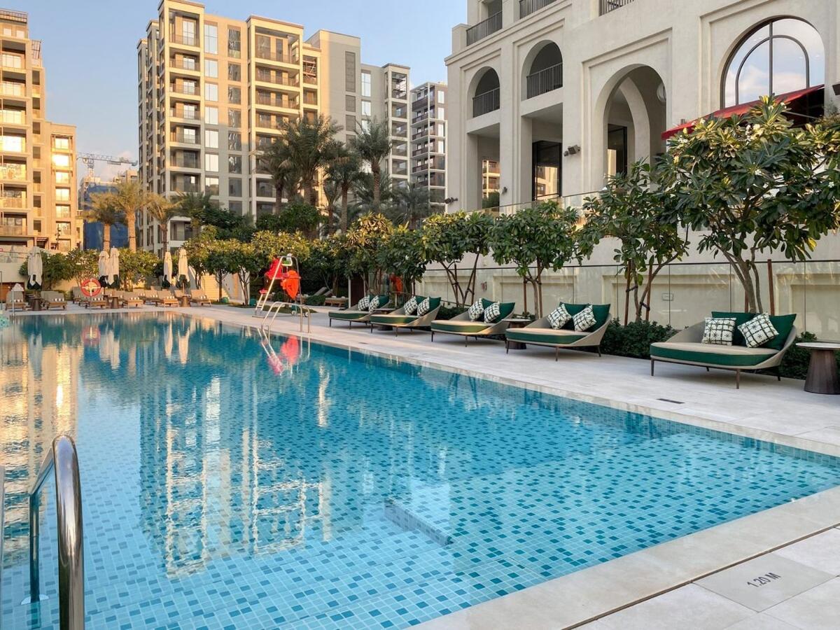 First Class 2br Refreshing Creek View Apartment *