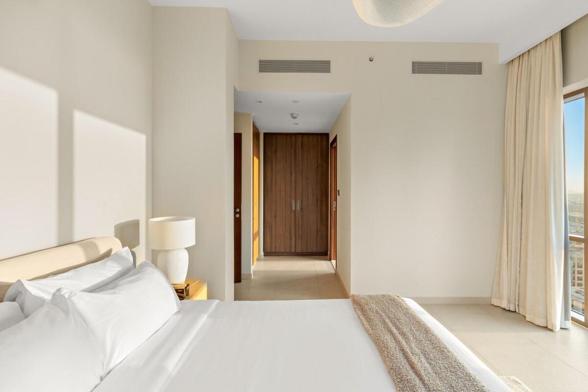 First Class 2br Refreshing Creek View Apartment Dubai