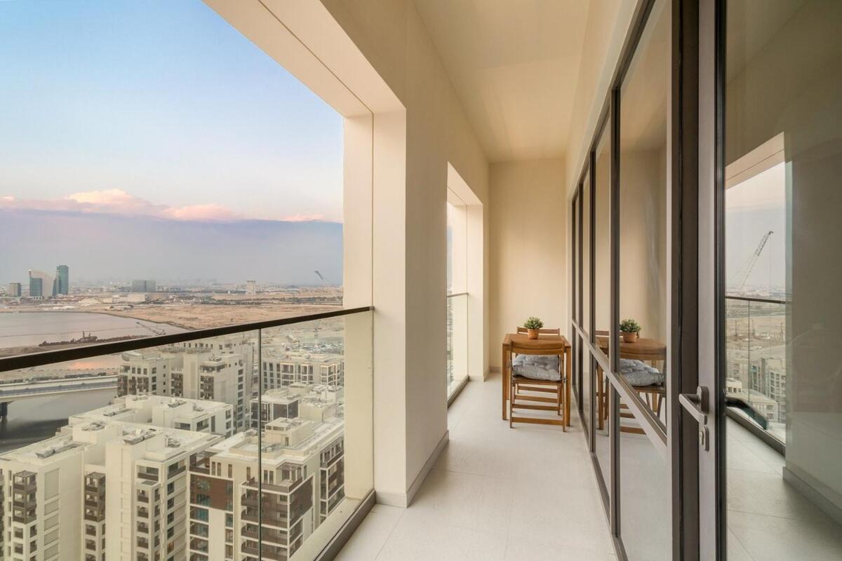 Apartment First Class 2br Refreshing Creek View