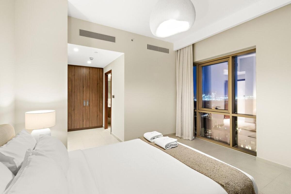 First Class 2br Refreshing Creek View Apartment *