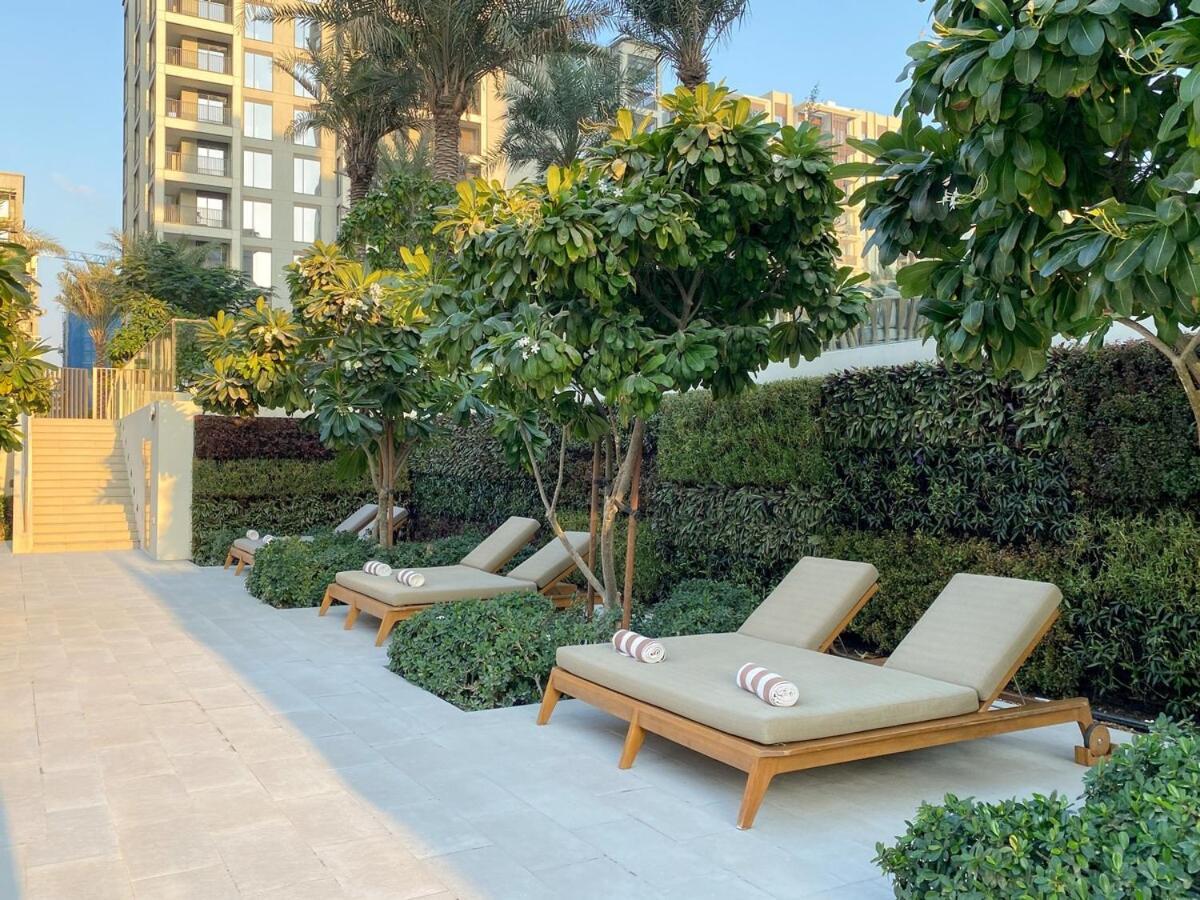 Apartment First Class 2br Refreshing Creek View Dubai