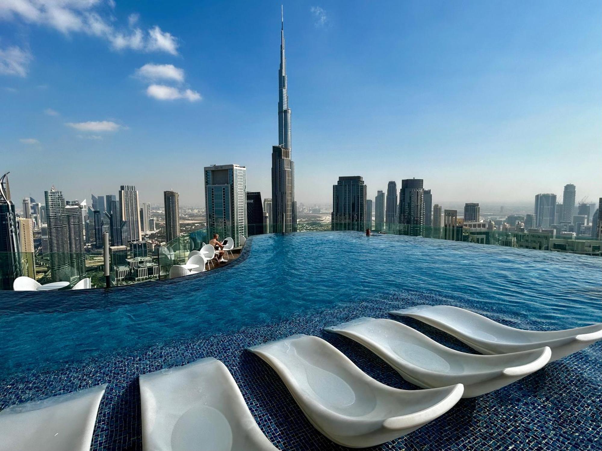 Downtown Skyline & Burj Khalifa Views Dubai