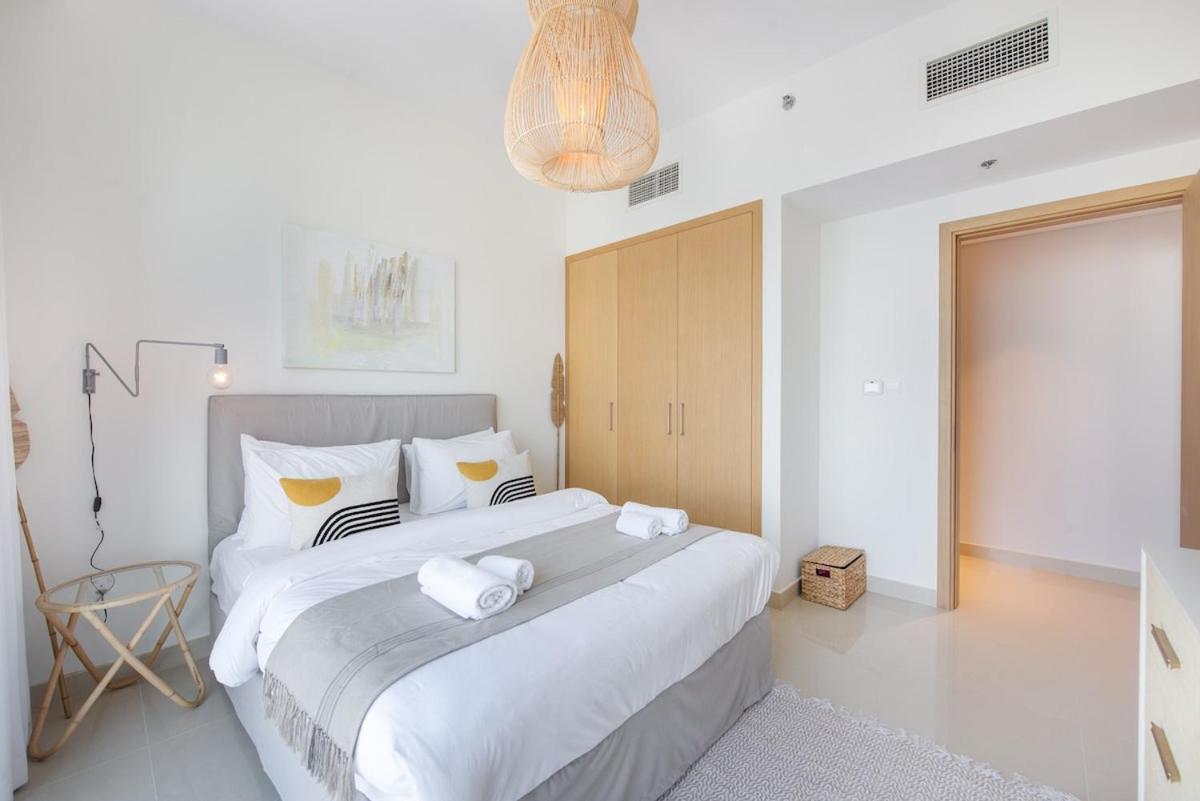 Apartment Stylish Cozy 3-bedroom With Harbour Views In Creek Harbour