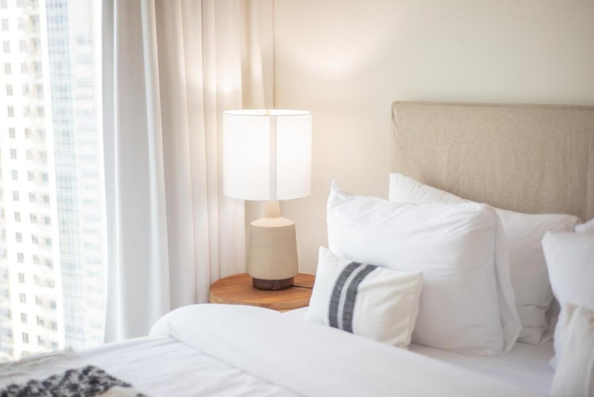 Stylish Cozy 3-bedroom With Harbour Views In Creek Harbour Apartment