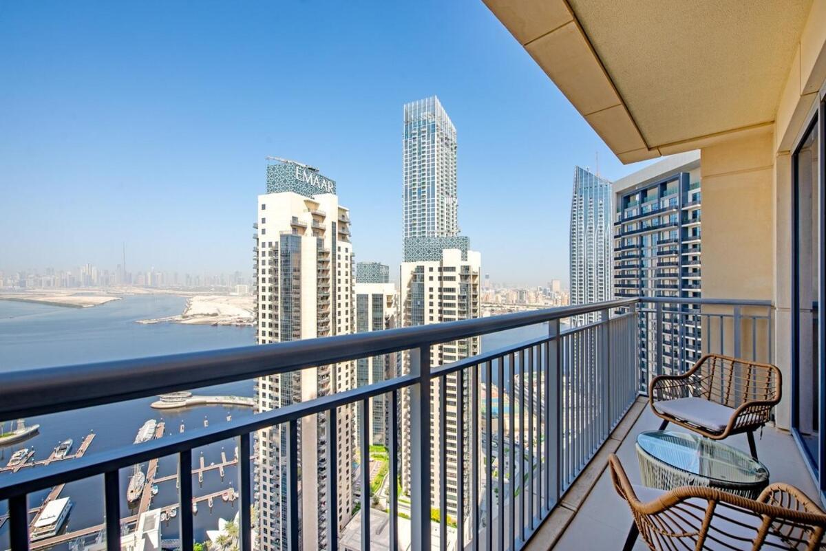 Stylish Cozy 3-bedroom With Harbour Views In Creek Harbour Apartment