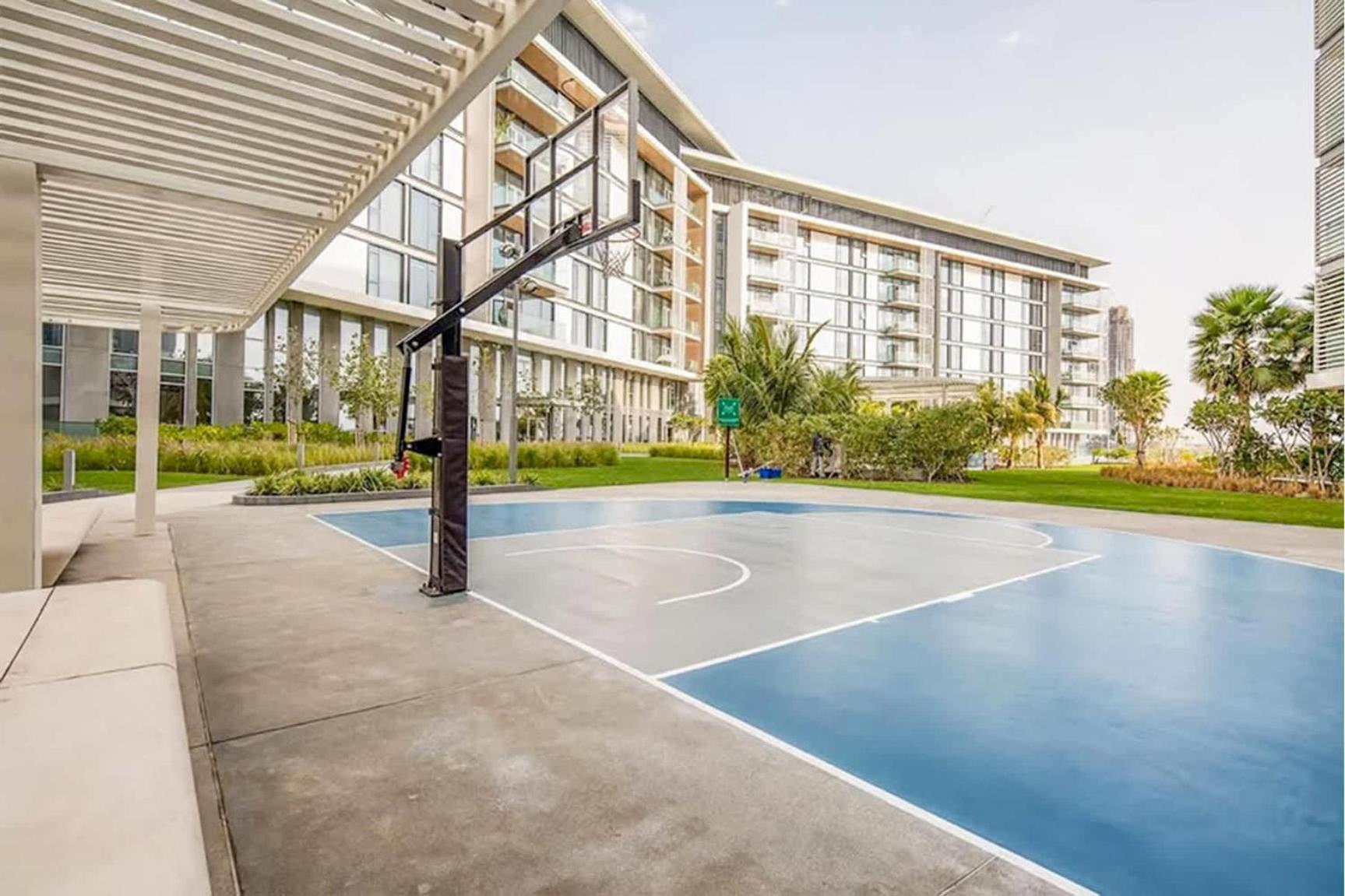 Livbnb-ain Panorama Radiant 3br Haven With Maid's Apartment
