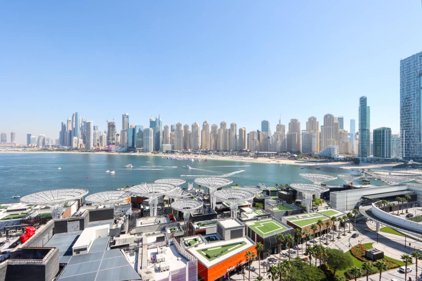 Livbnb-ain Panorama Radiant 3br Haven With Maid's
