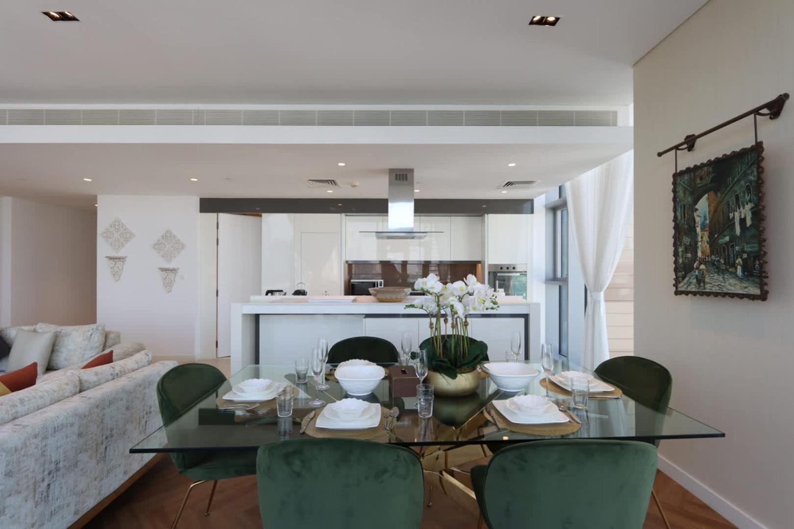 Livbnb-ain Panorama Radiant 3br Haven With Maid's * Dubai