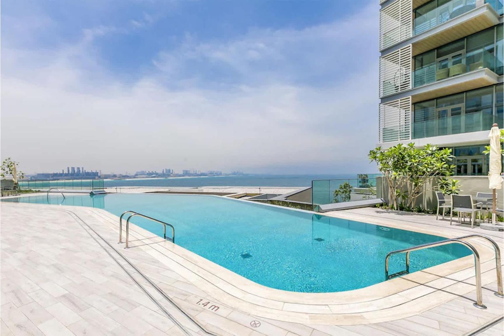 Livbnb-ain Panorama Radiant 3br Haven With Maid's Apartment *