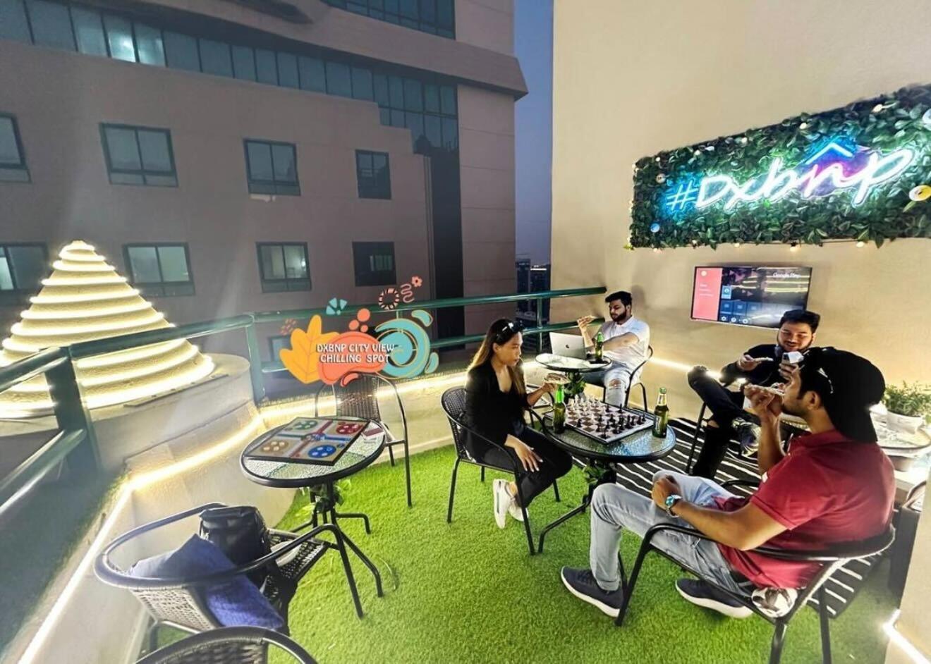Network Partition Near Internet Metro * Dubai