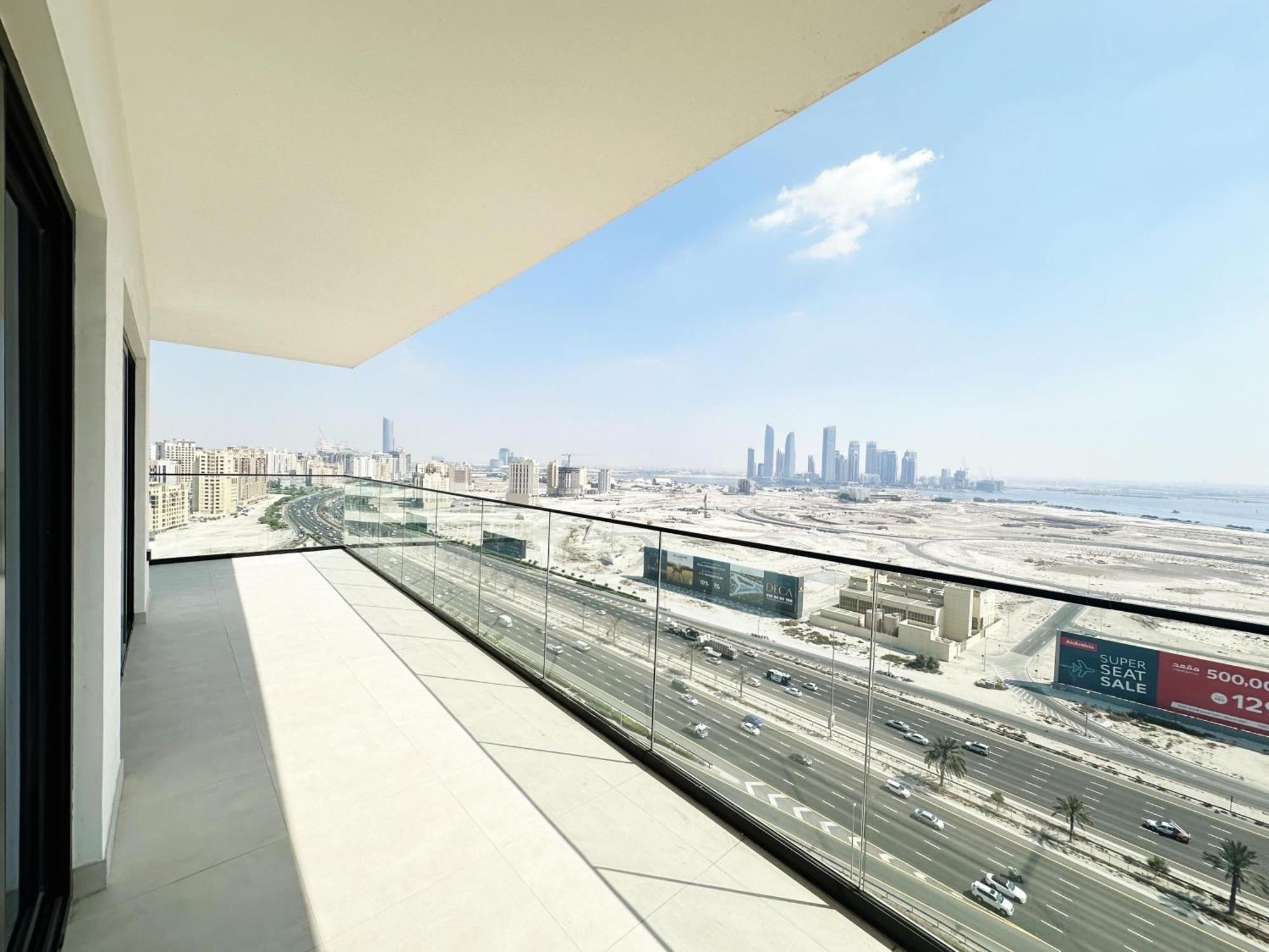 Apartment Stylish 3-bedroom With Scenic Views At Binghatti Creek Dubai